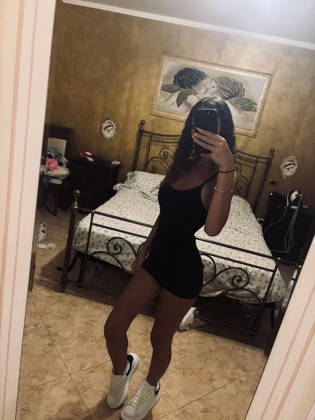 @𝟏𝟕