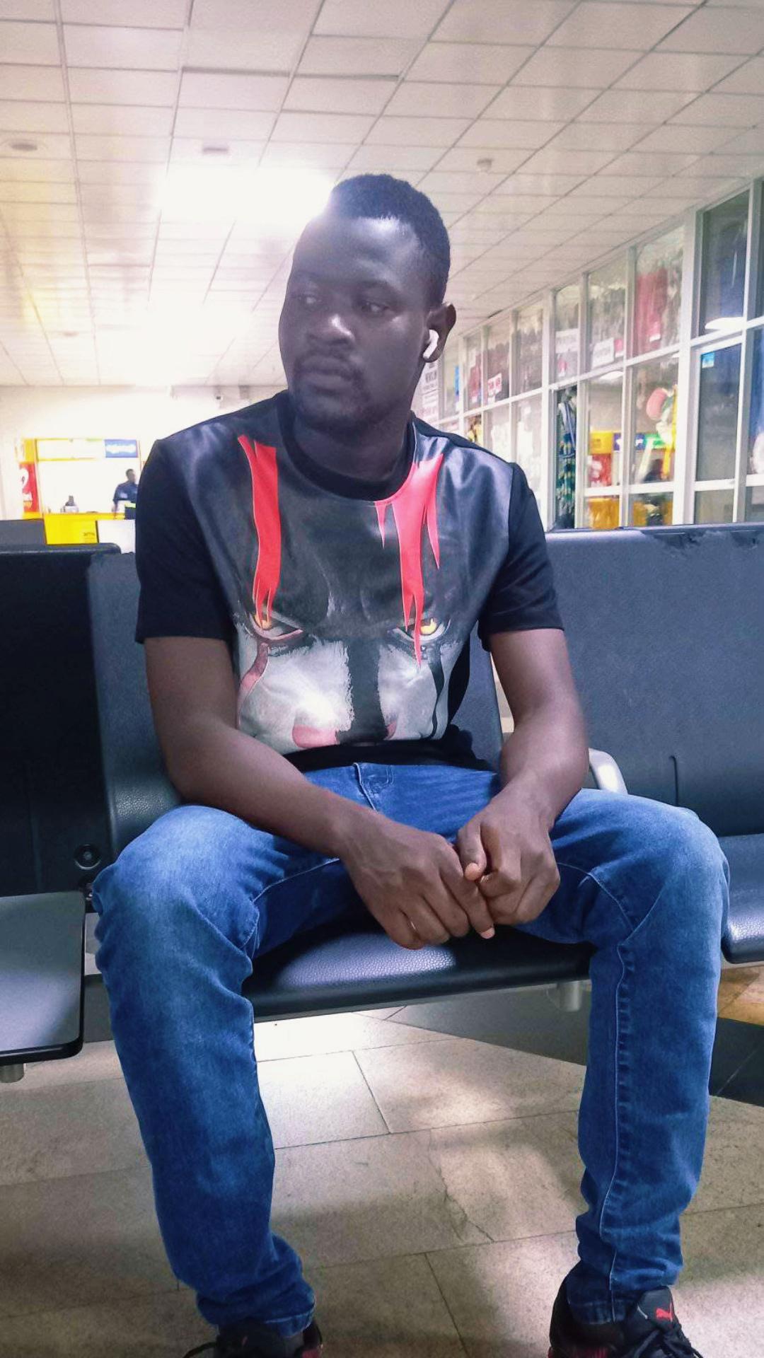 @Oloya Moses