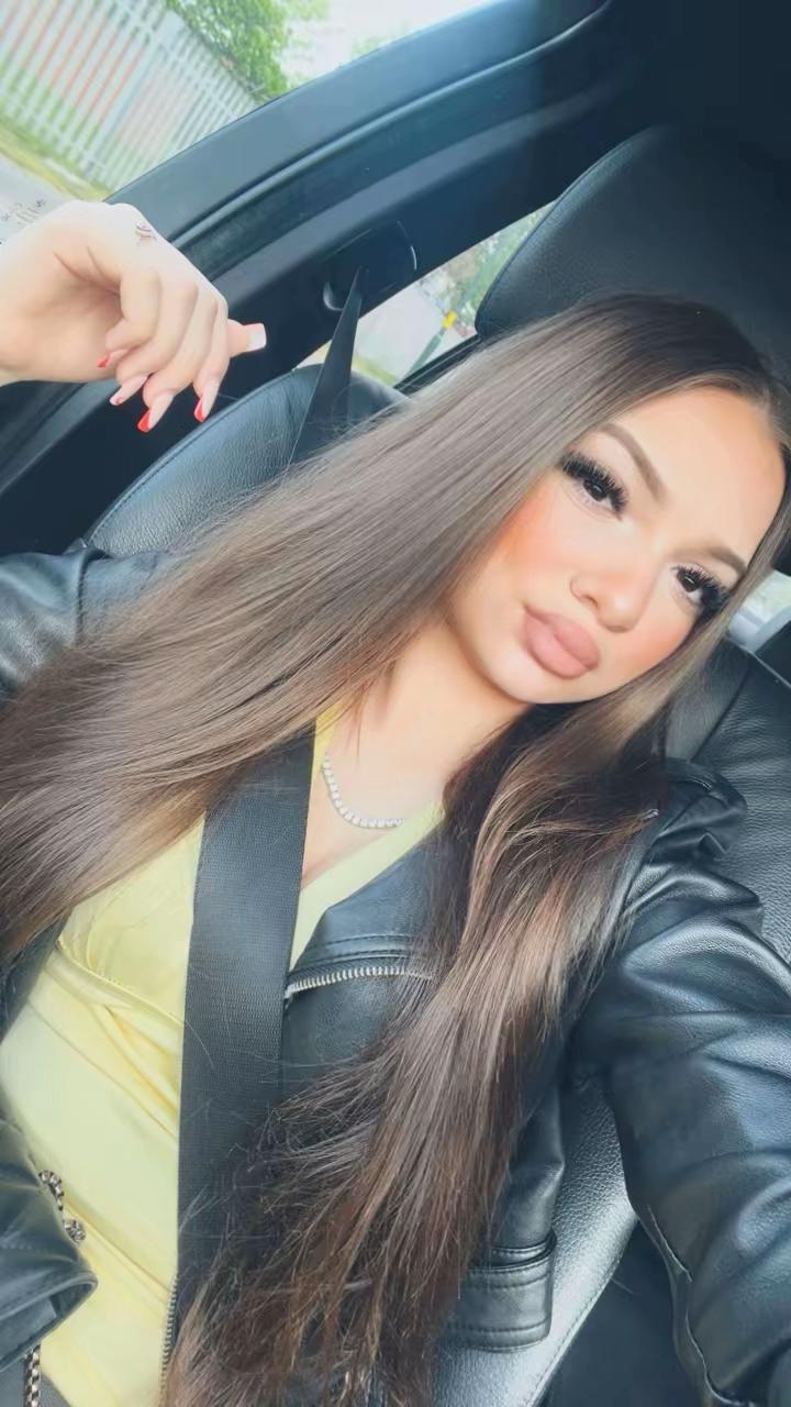 @Cosmina✨