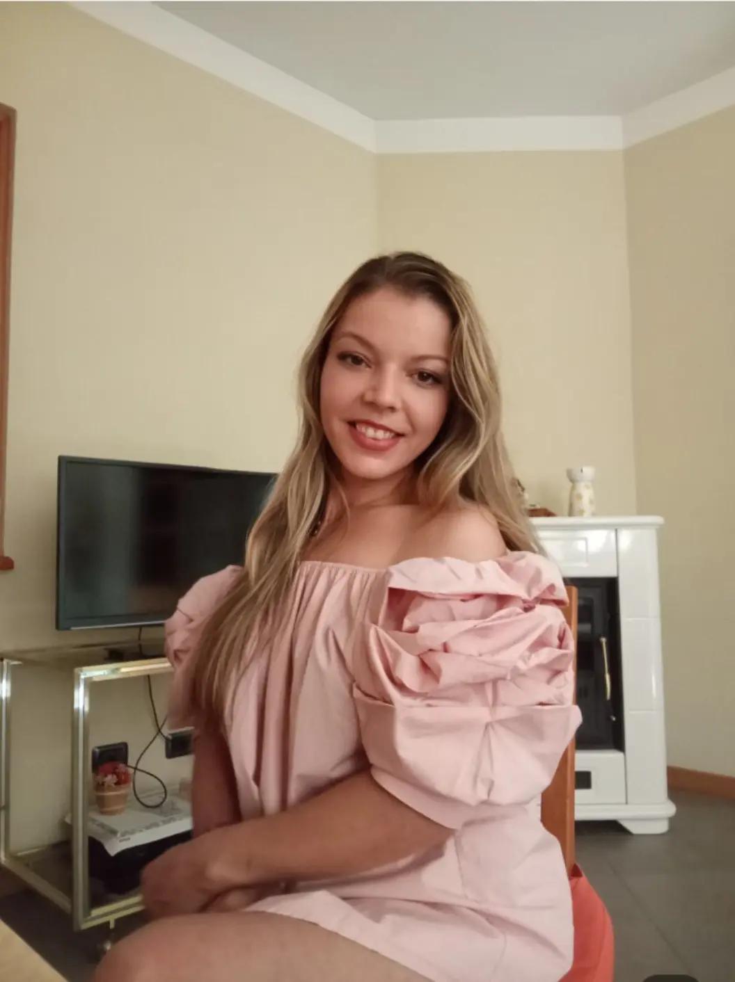 @Iulia