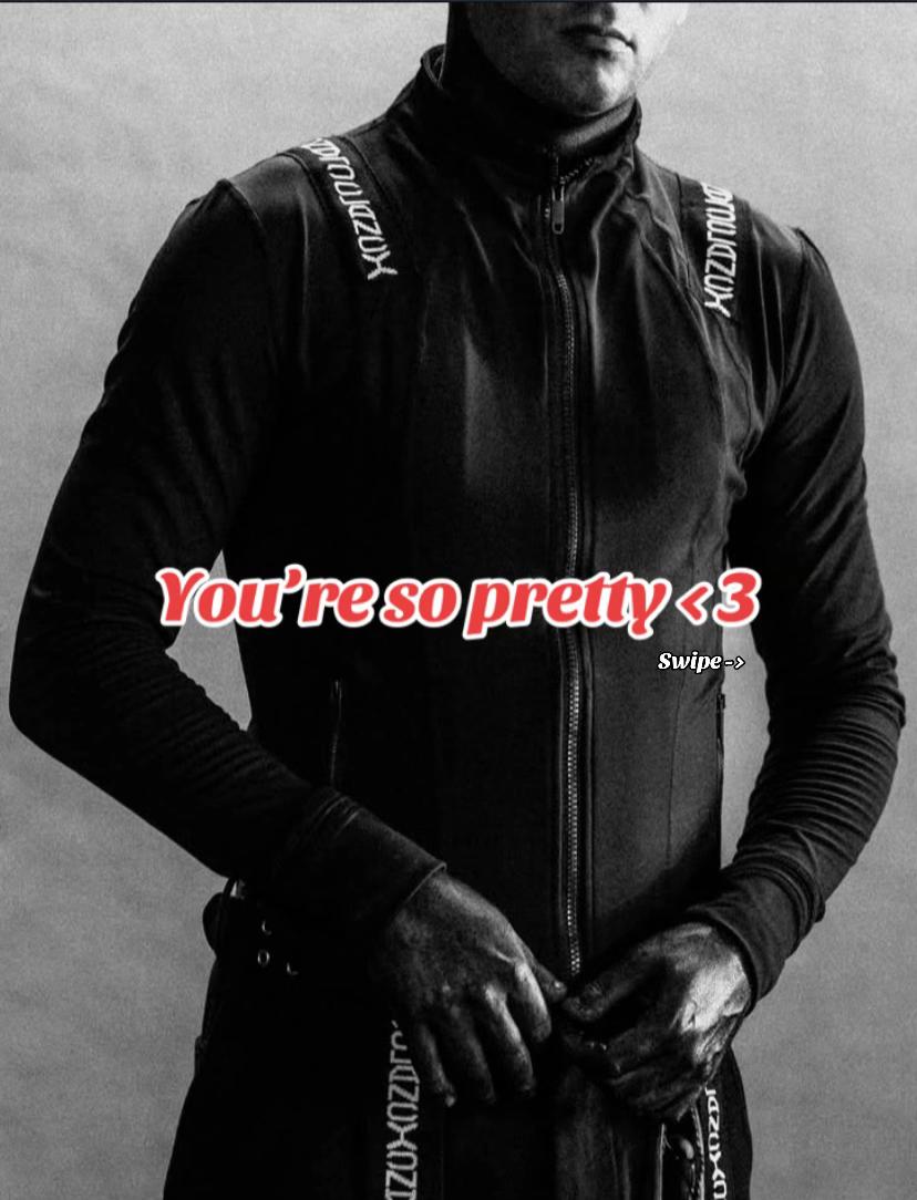 @Bee |-/ 🖤