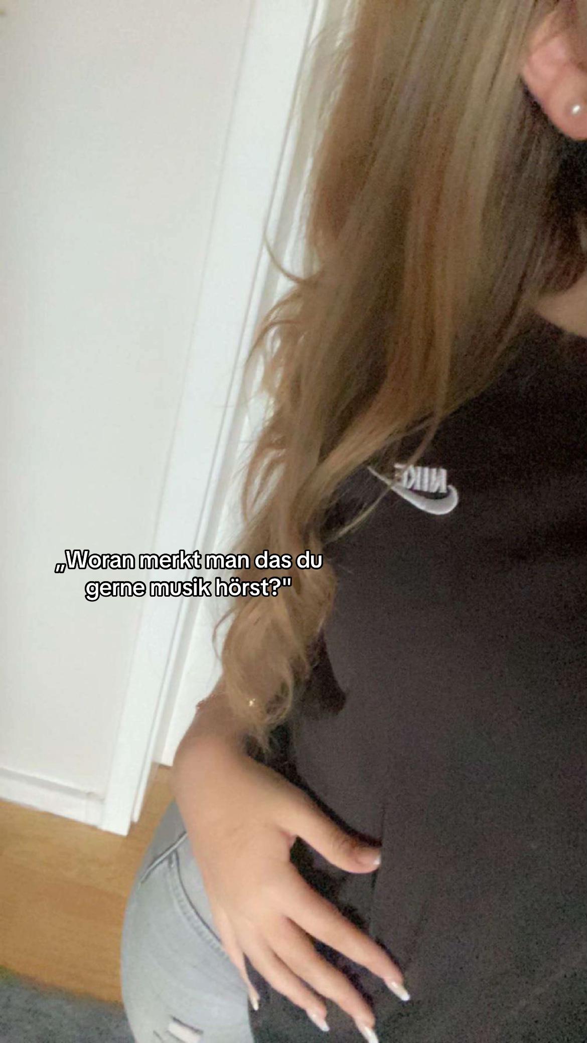 @&bull;☆&deg;𝐥𝐢𝐥𝐥𝐲&deg;☆&bull;