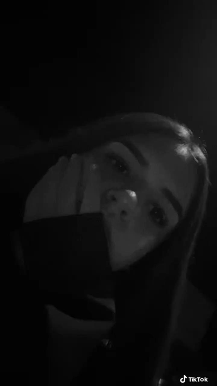 @𝒞