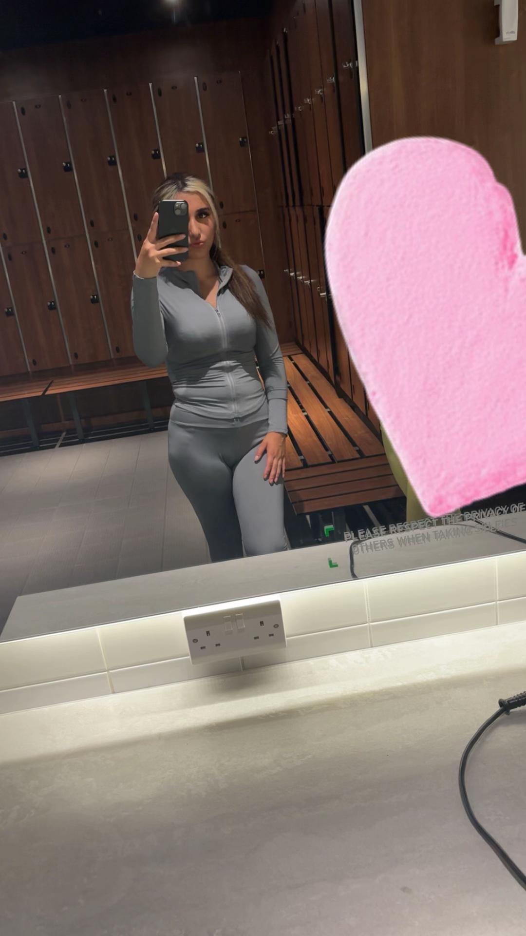 @leylalivexx