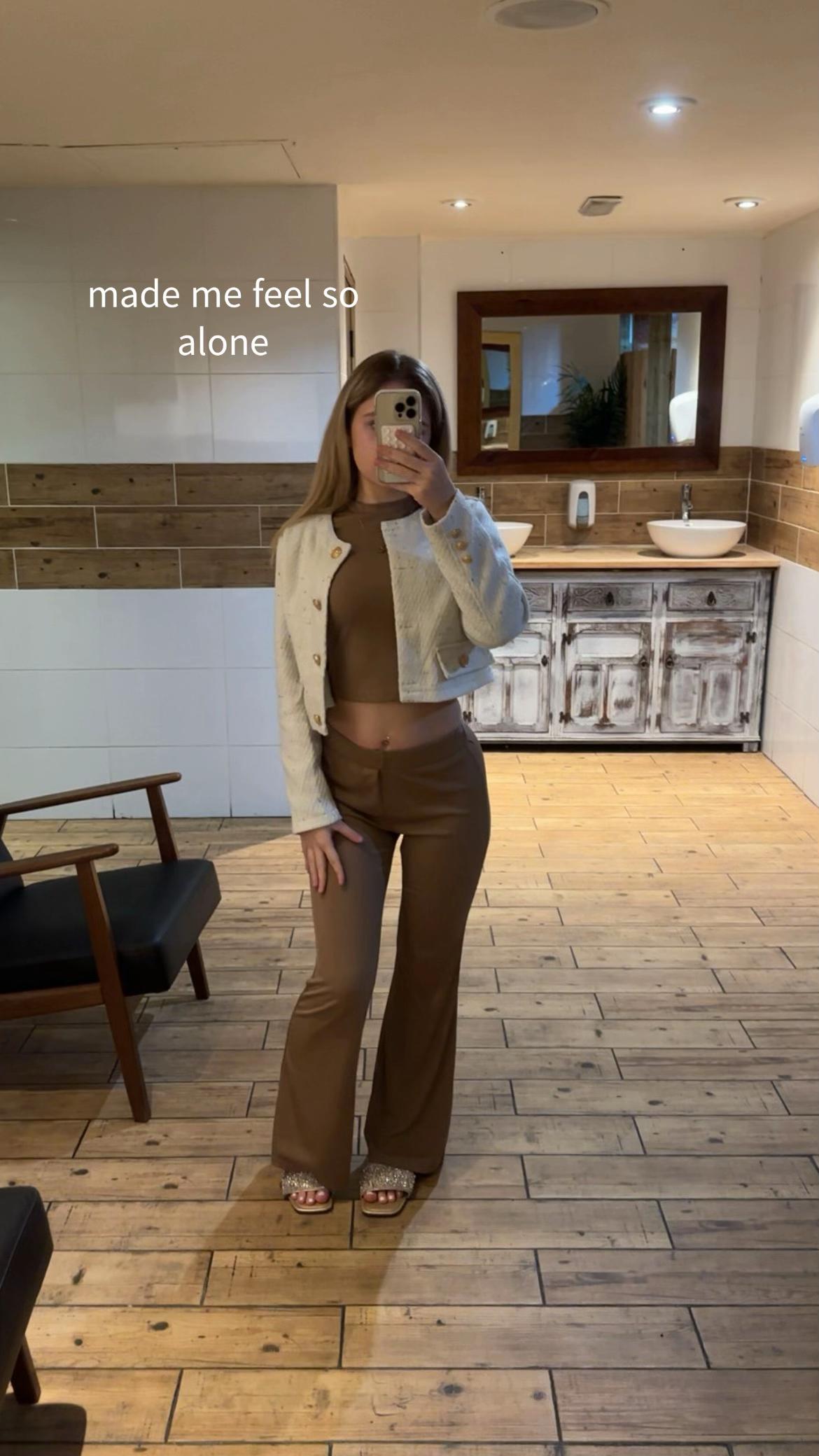 @tiahnixwyn