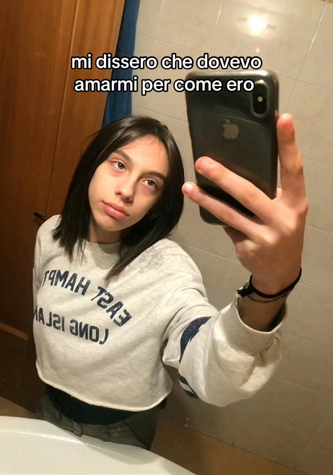 @vì