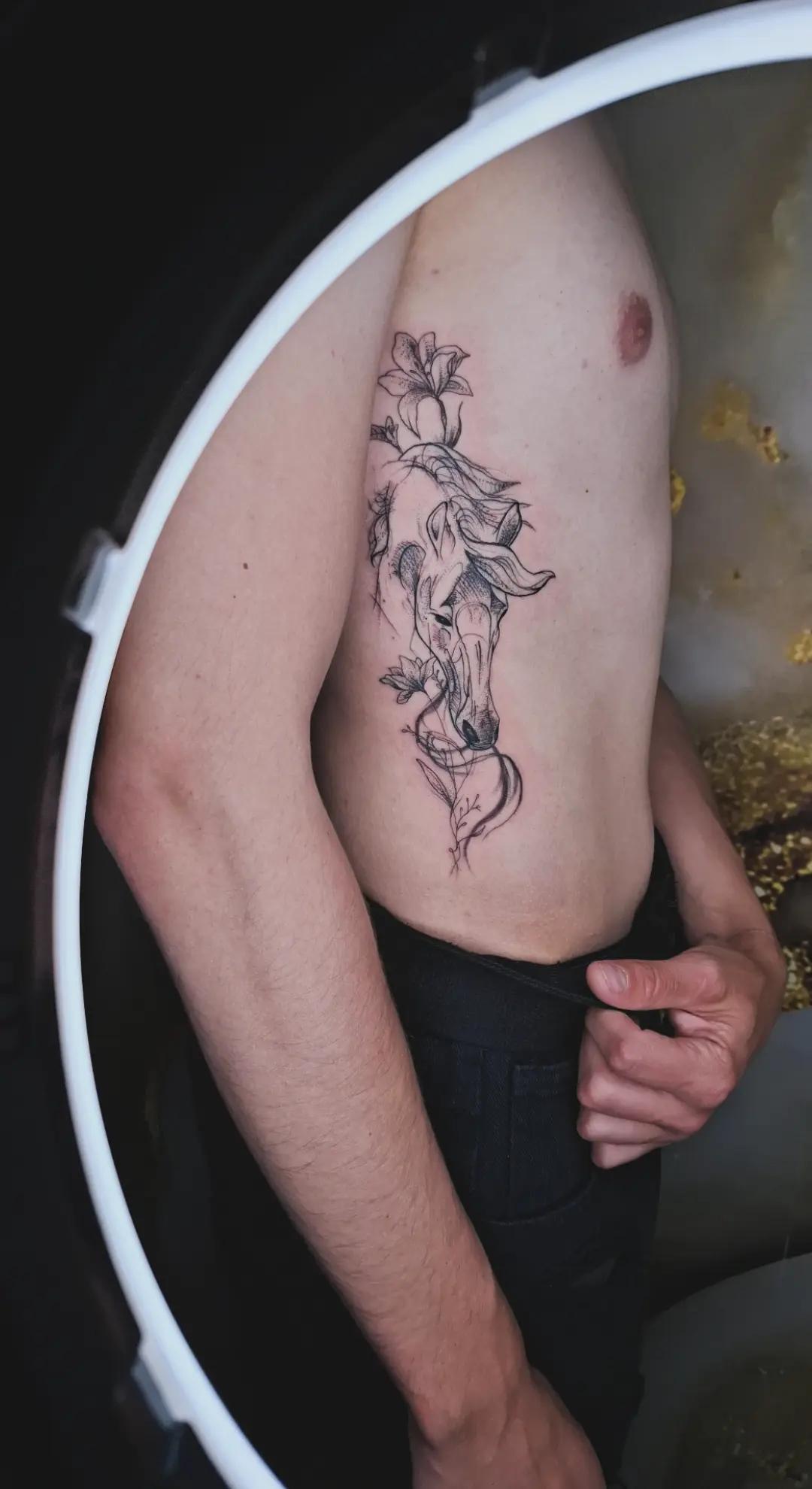 @robi.inktattoo