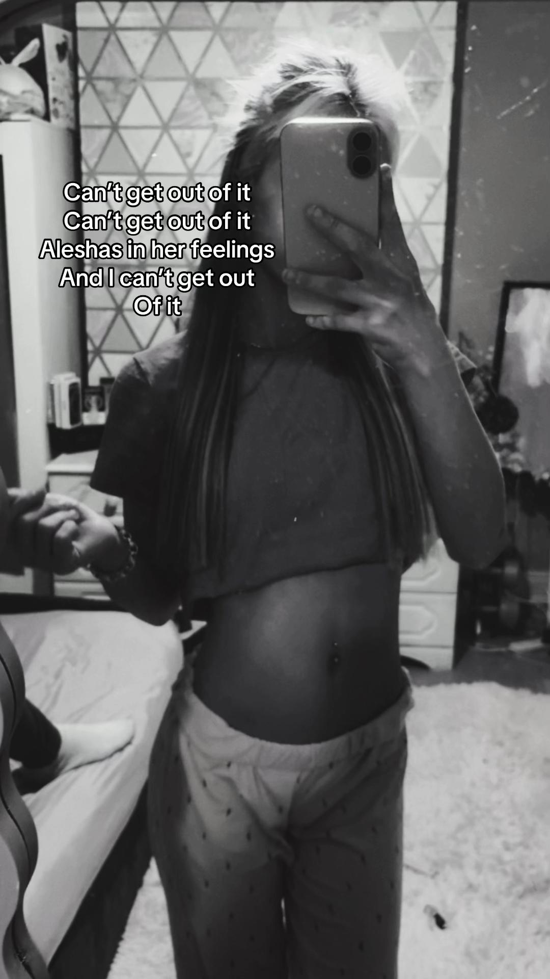 @𝑨𝒍𝒆𝒔𝒉𝒂-𝒎𝒂𝒆🍒🪩