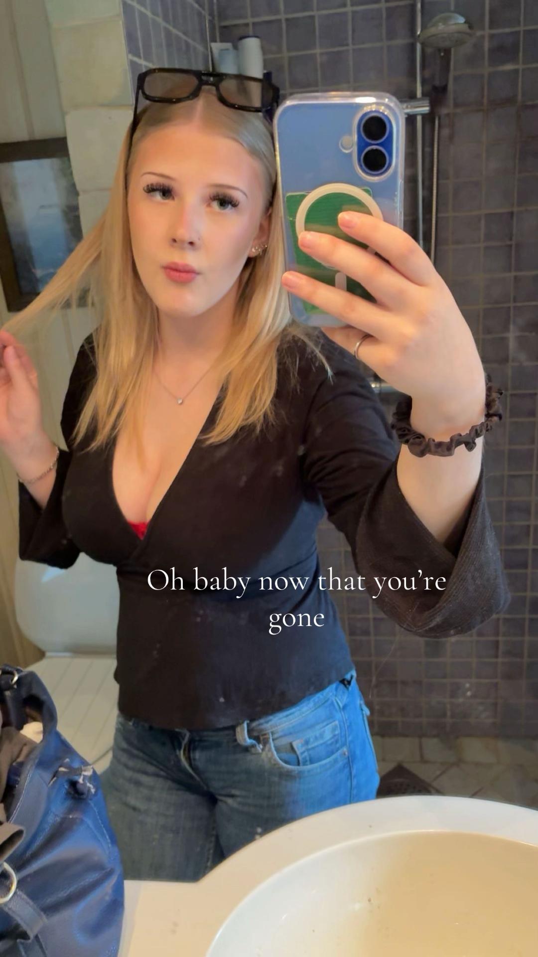 @𝓪𝓰𝓷𝓮𝓼😽