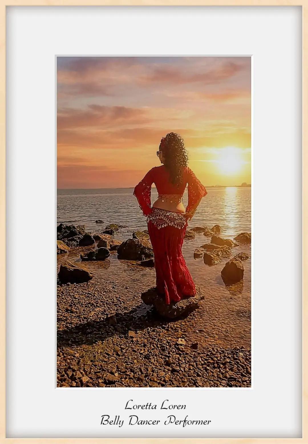 @Belly Dancer Loretta loren