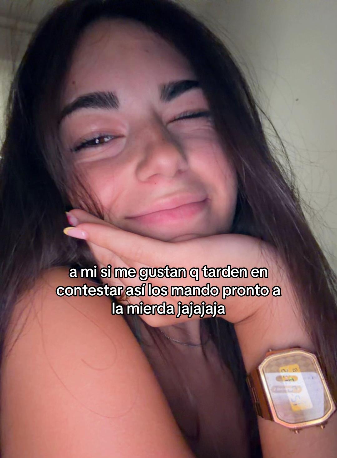 @María