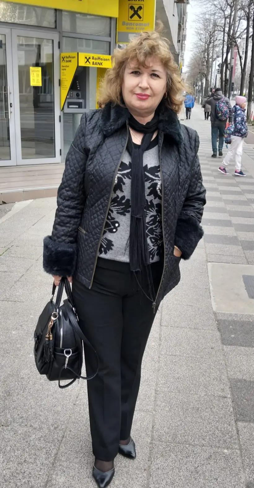 @Miuța Velcu