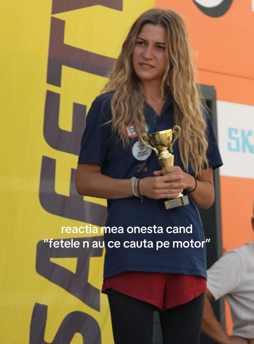@ana ★