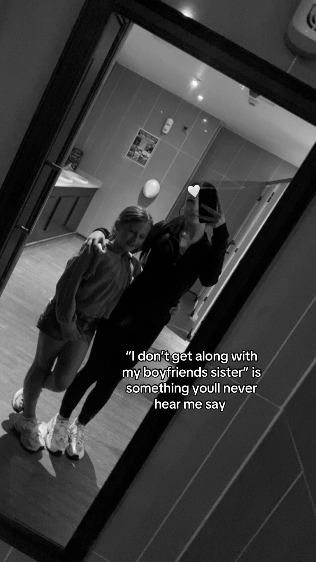 @x.sophbrooke.x