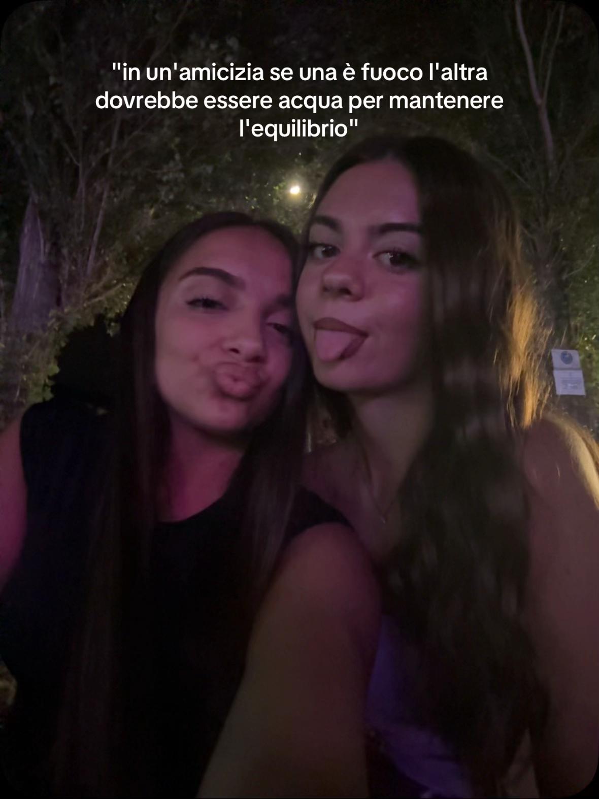 @𝟐𝟏