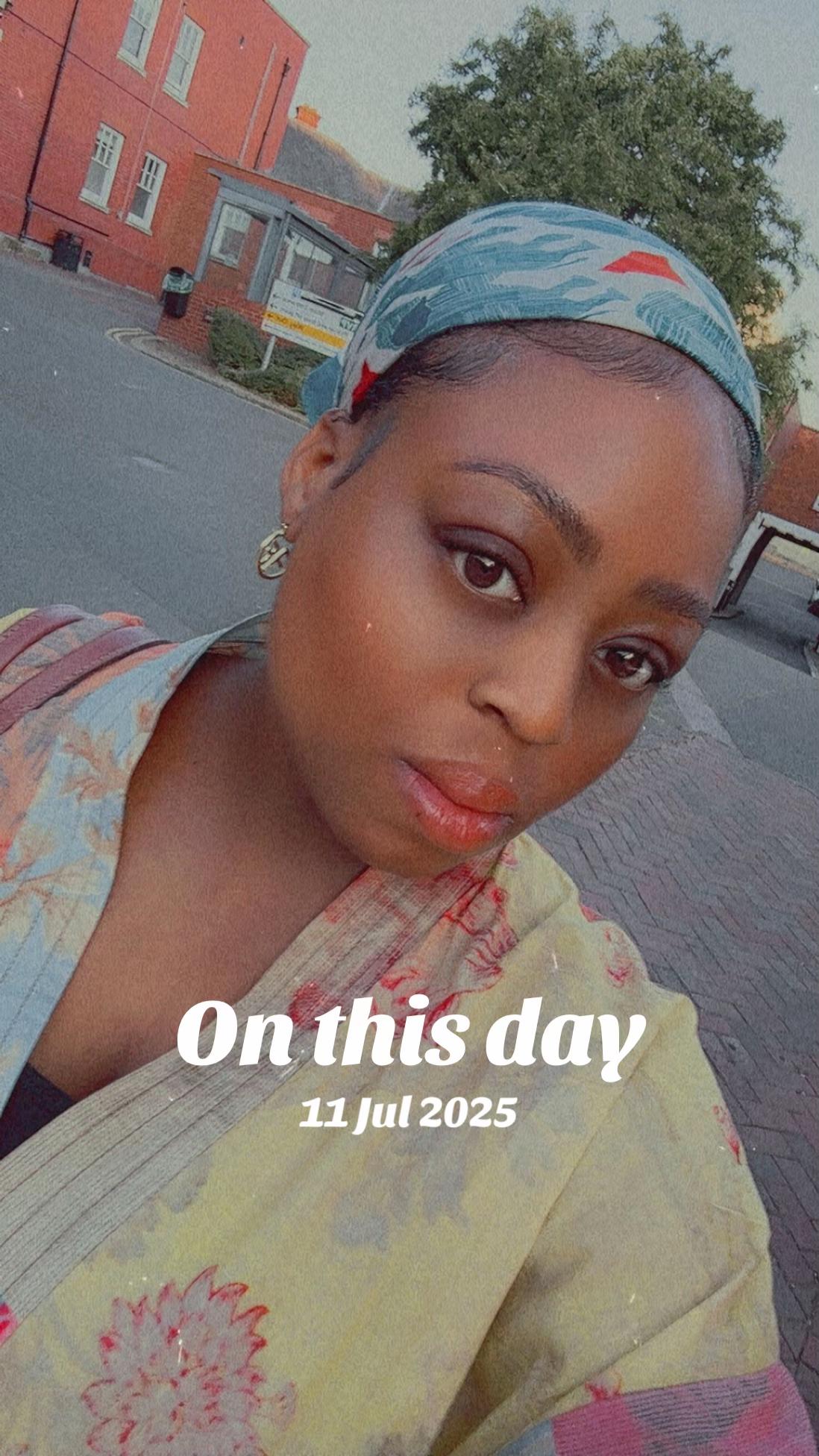 @TravelwithLayox