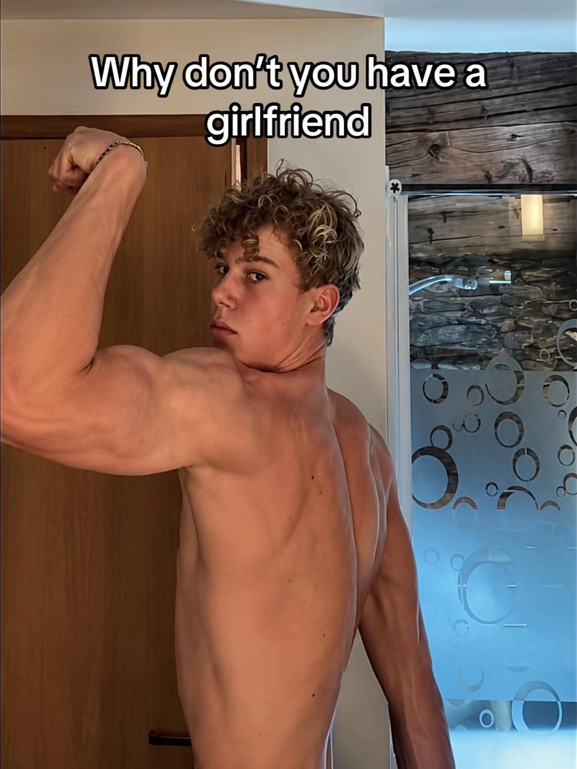 @༺𝑺𝑻𝑨𝑴𝑷༻
