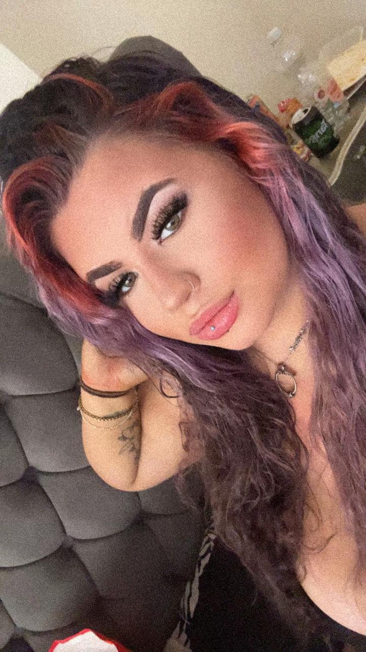 @demi-leigh 🩵