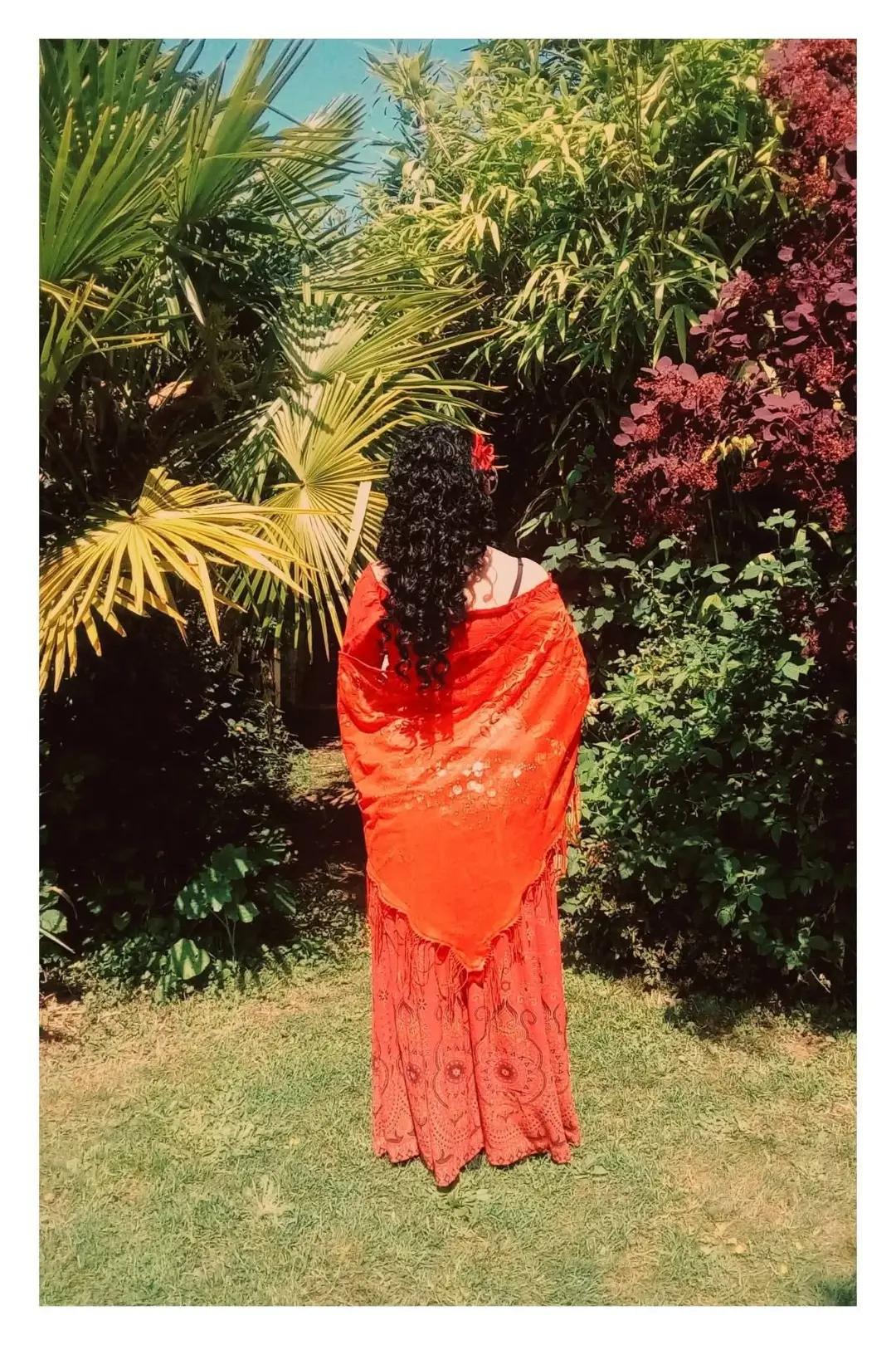 @Belly Dancer Loretta loren