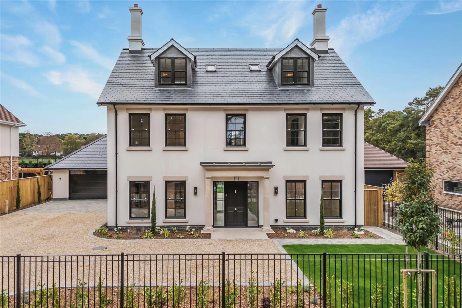 @Upscale Developments UK 🇬🇧