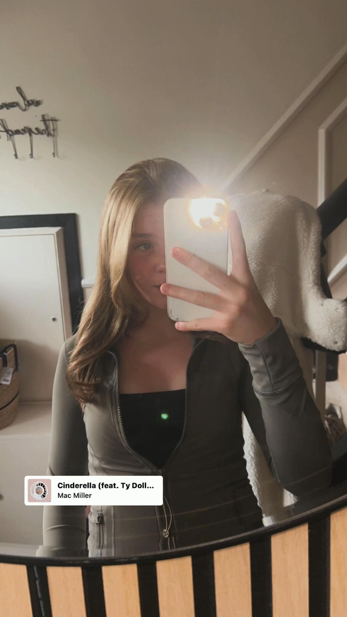 @𝓈𝒾ℯ𝓃𝓃𝒶🫶🏼🤎