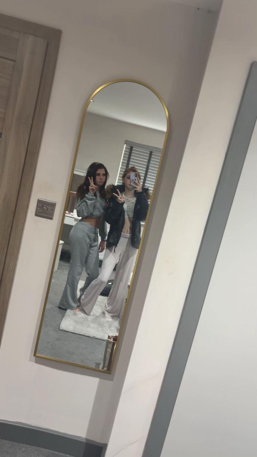 @𝑒𝑙𝑙𝑖𝑒👸🏽