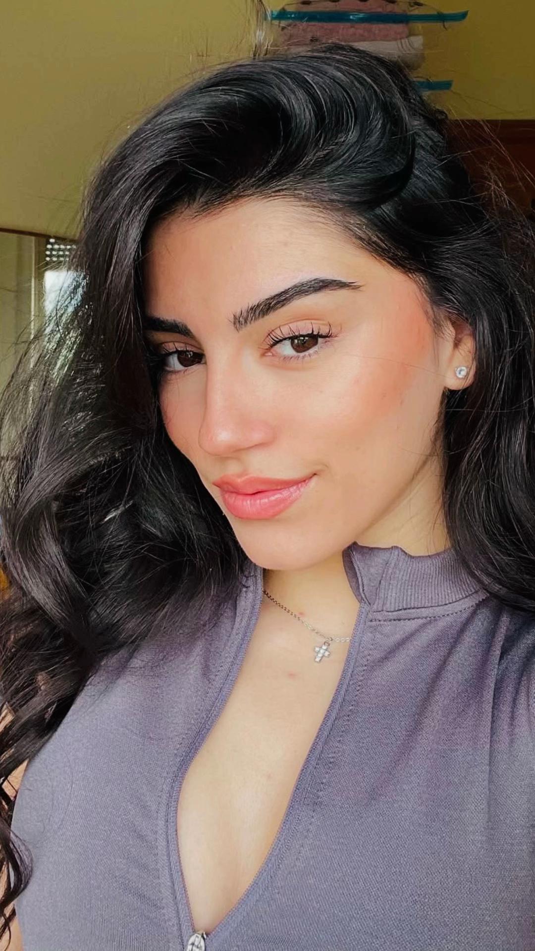 @𓆩&bull;.Giulia lmperlio.&bull;𓆪