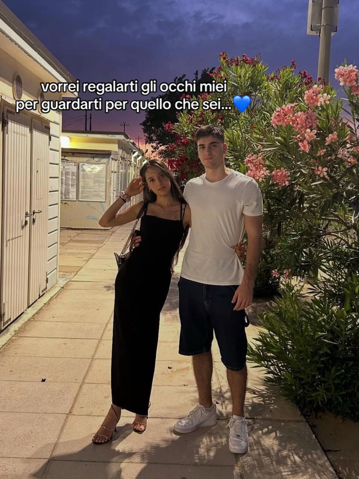 @Sara🥀