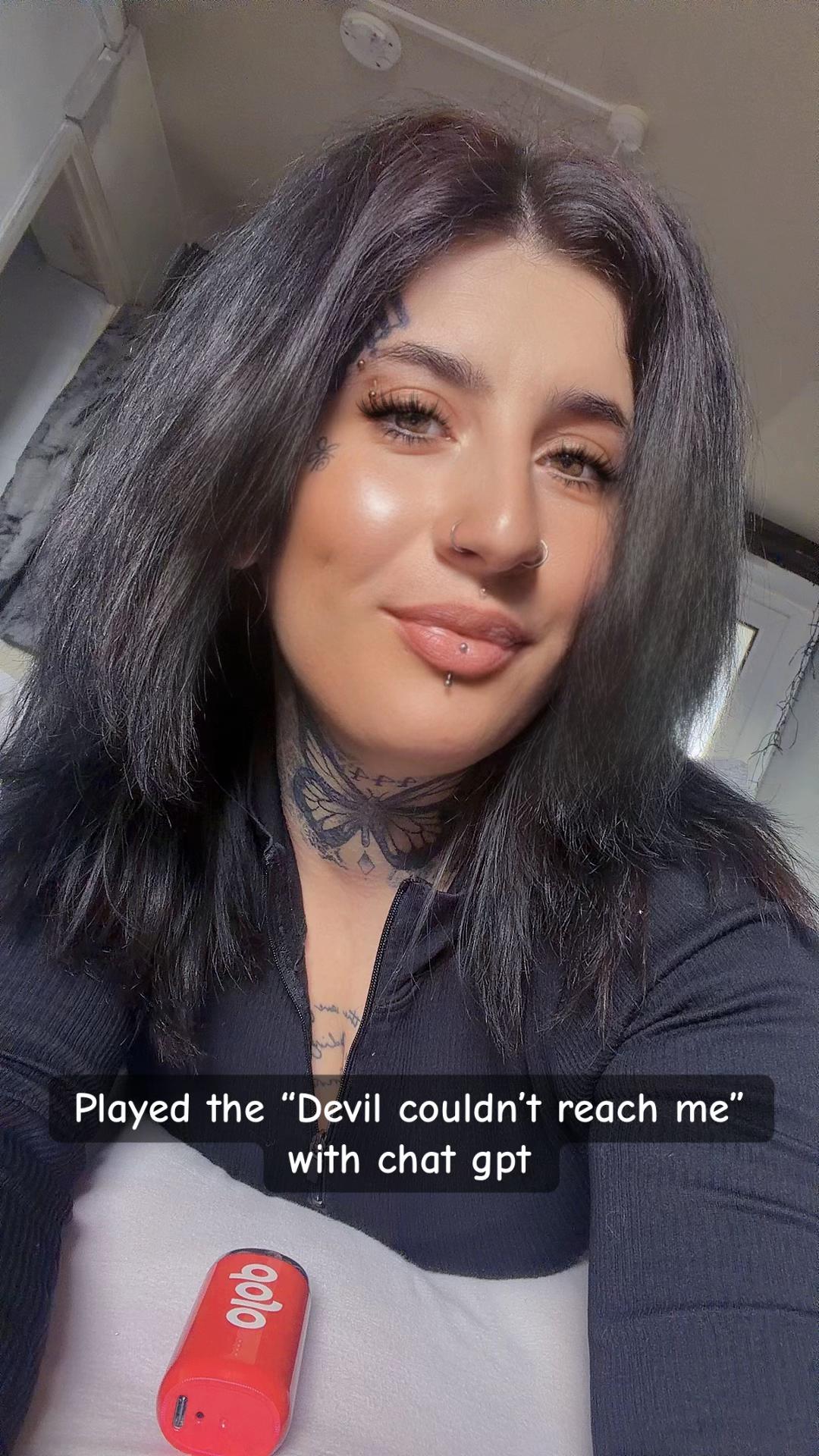 @Mel🦋