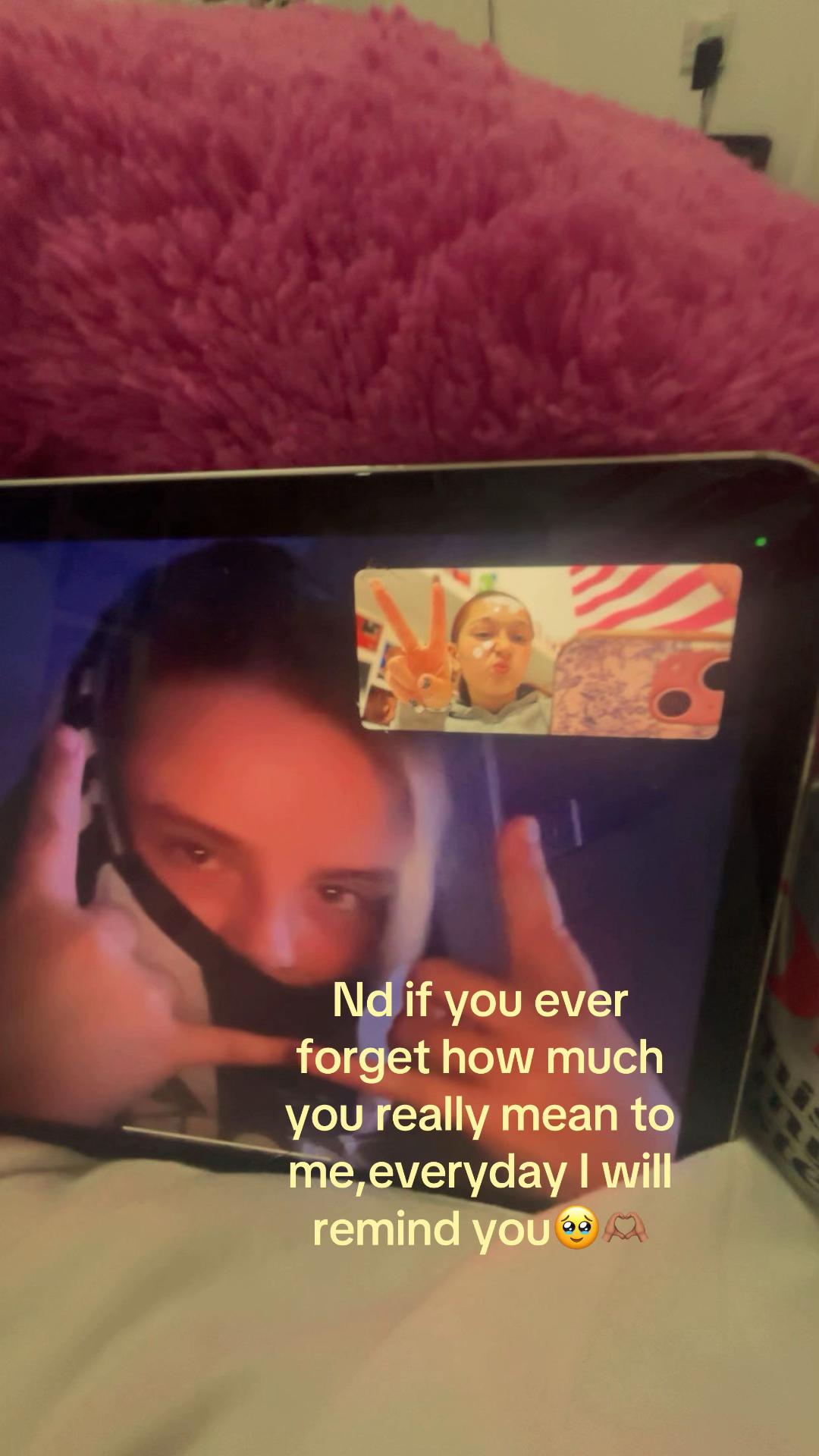 @Imogen’s spam ๐๐๐