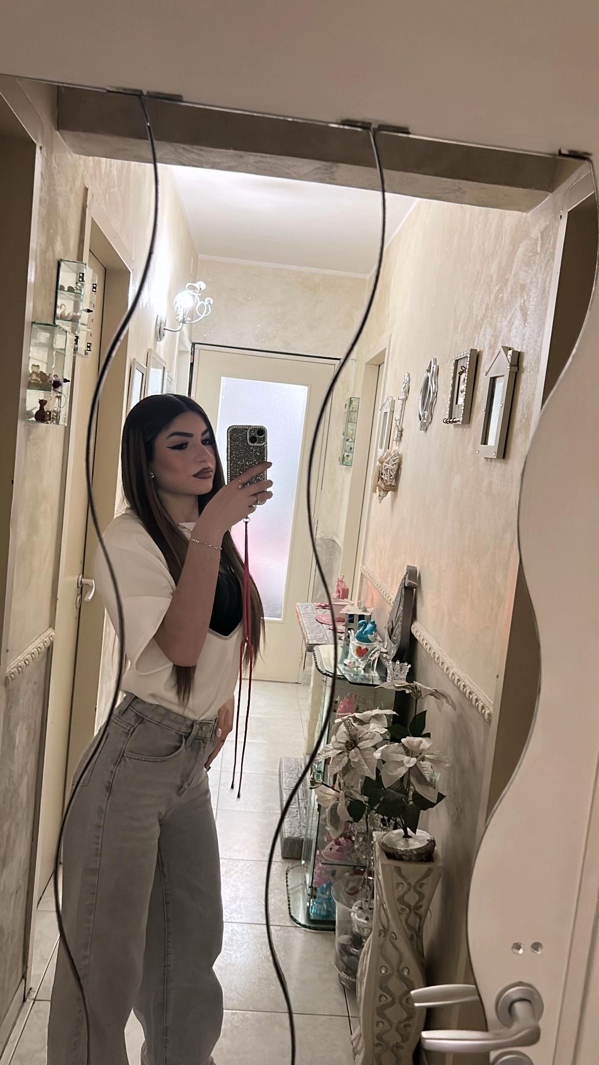 @𝓜𝓖🖤