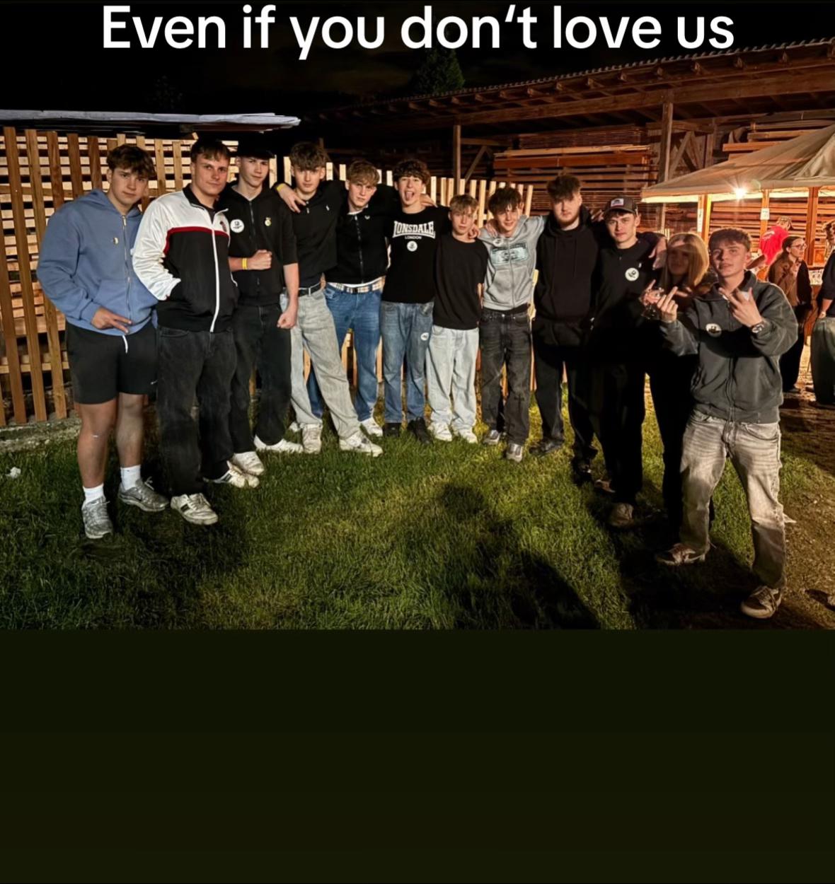 @2.stroke_ayris
