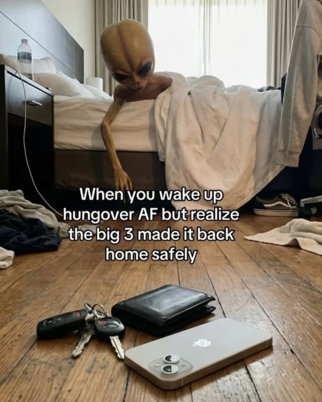 @ඞ