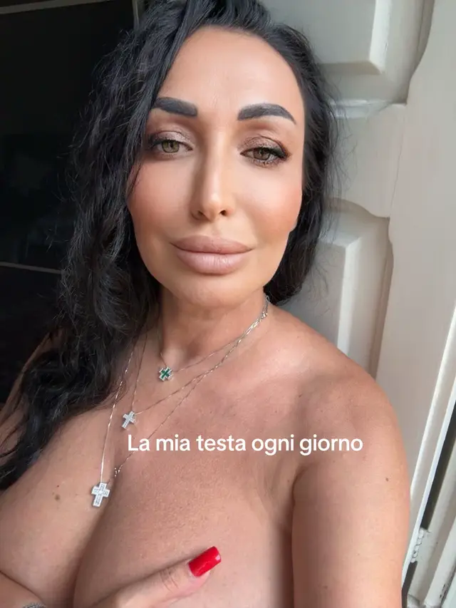 @laura