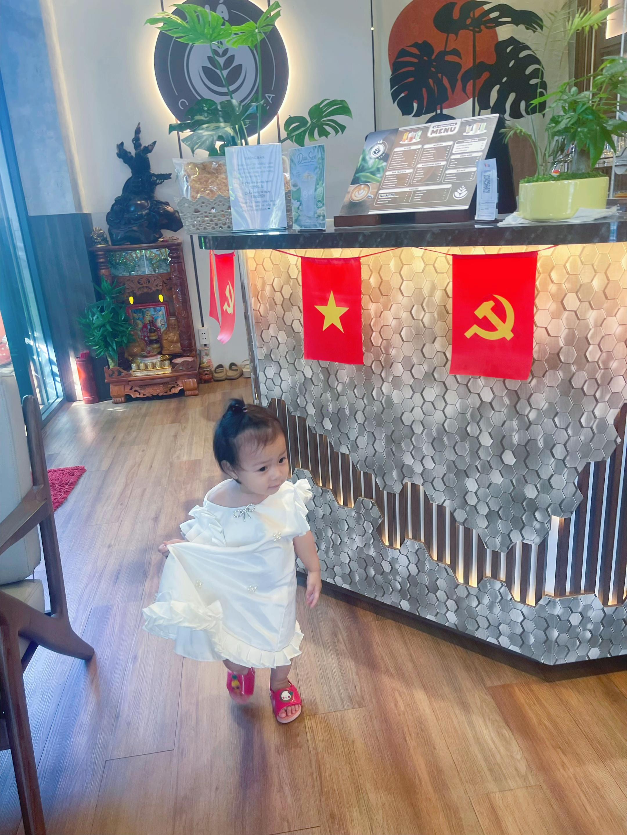 @Vũ Ngọc Hiền Nhi