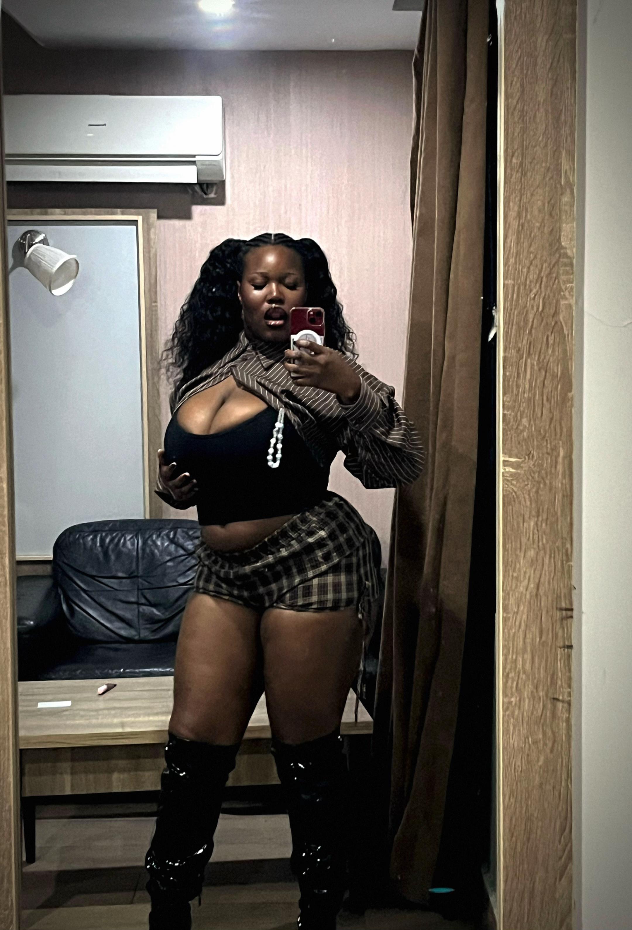 @Onlyfcute👸