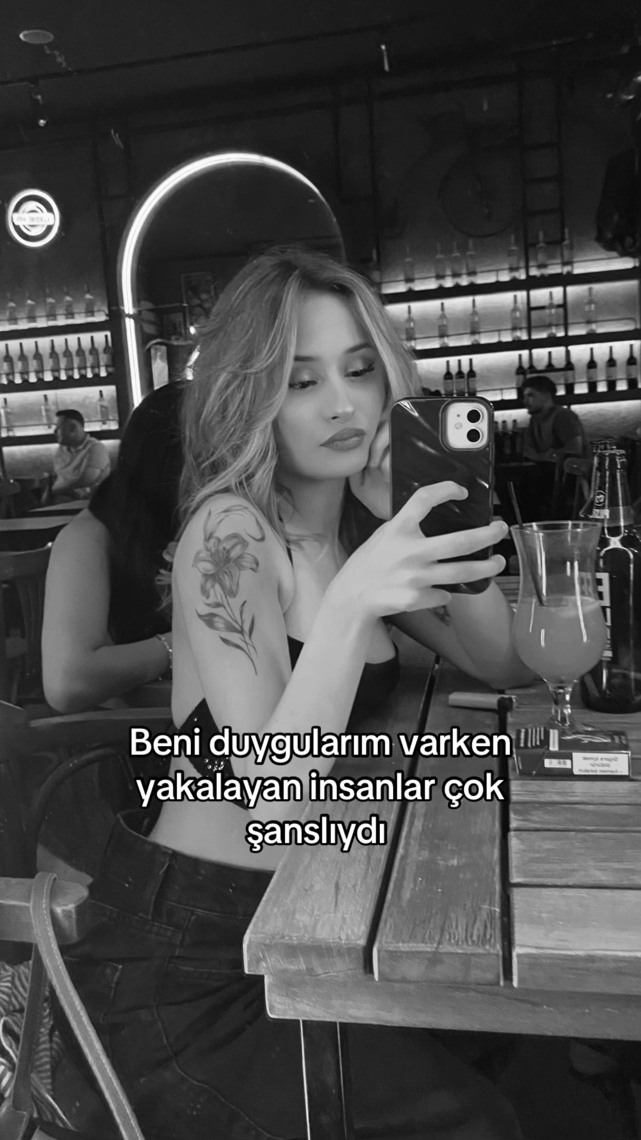 @𝒾𝓁𝒽𝒶𝓃