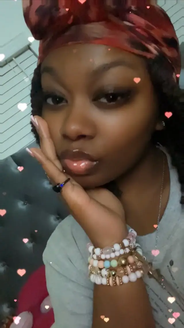 @TastyCara(ForeverQuitaDuffy)
