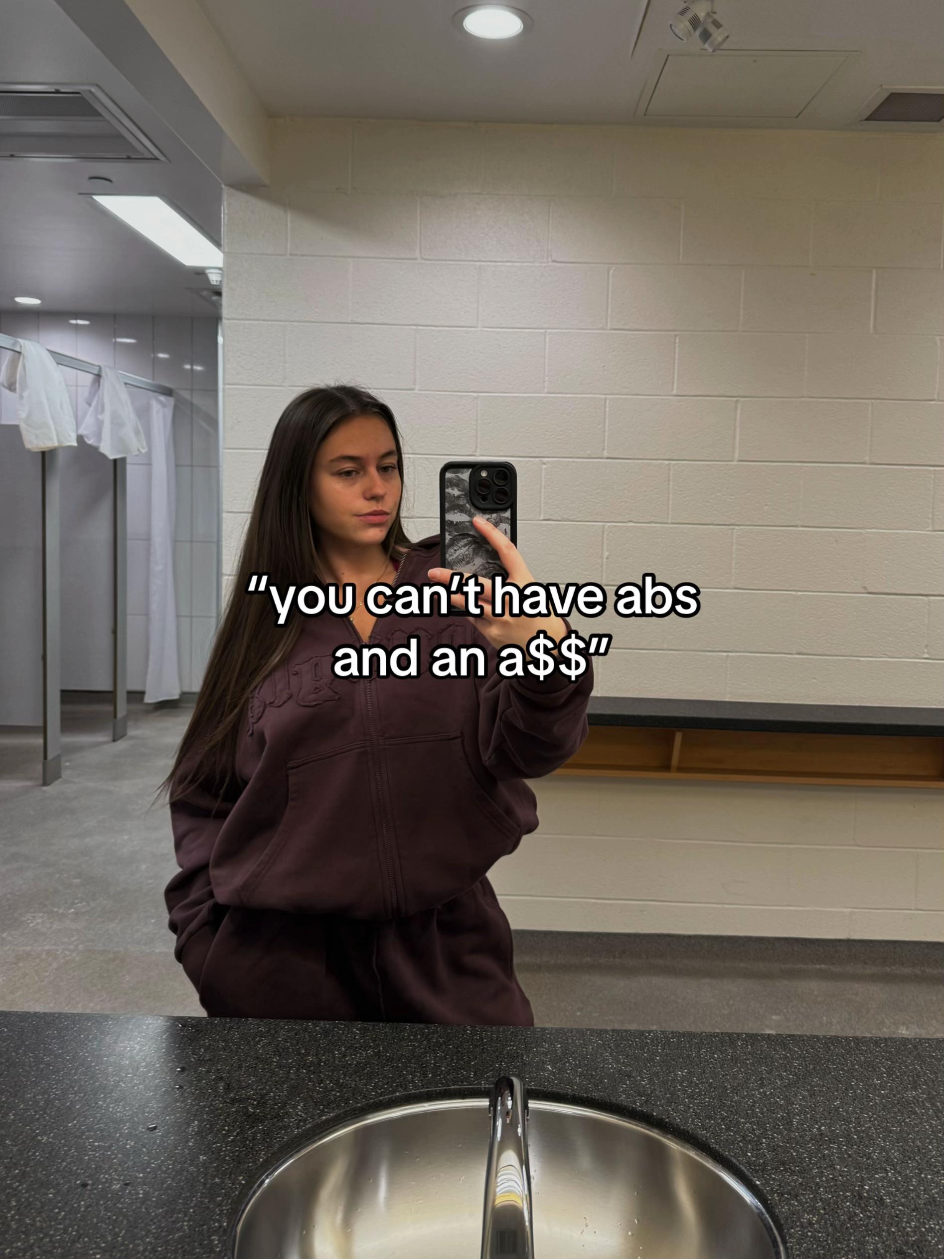 @emzlifts_