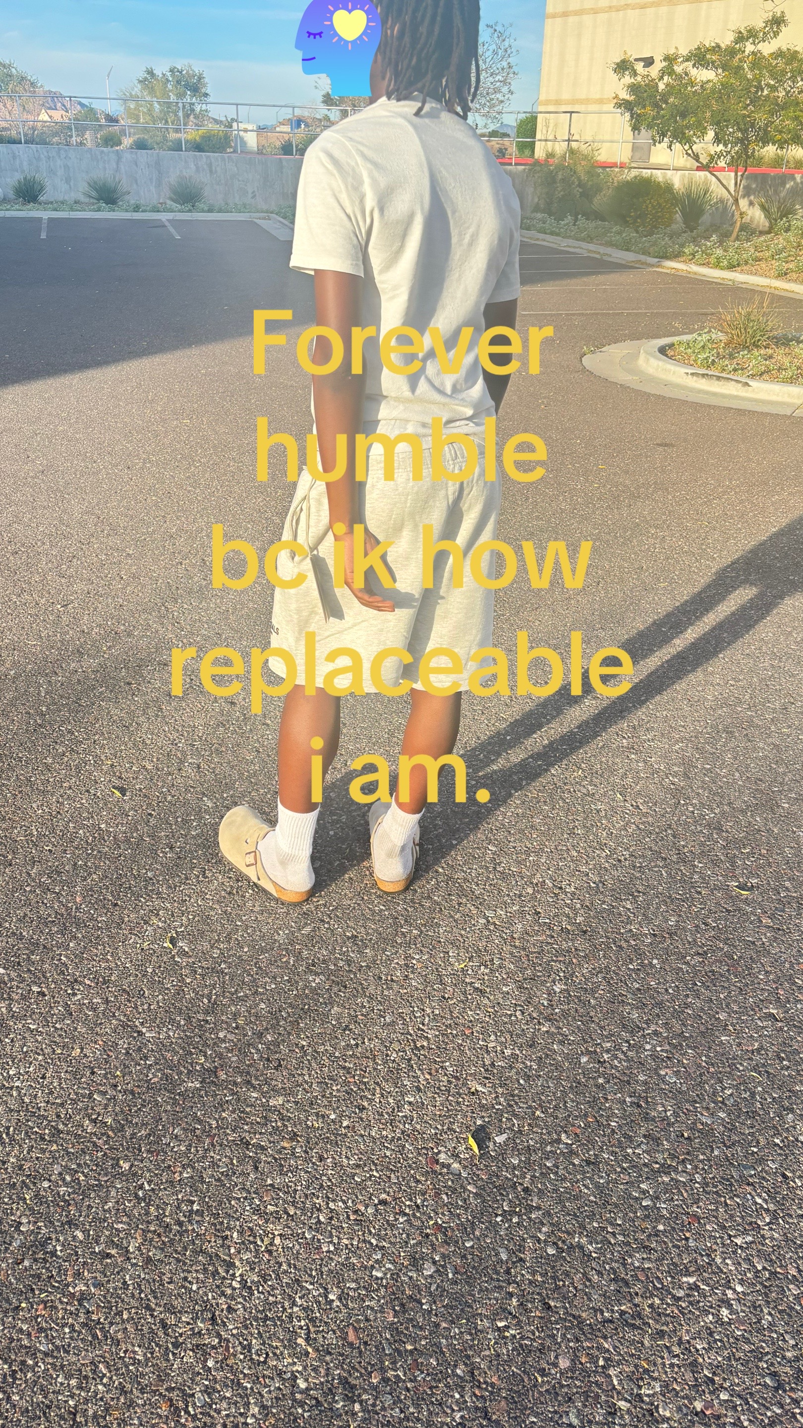 @🧟&zwj;♂️
