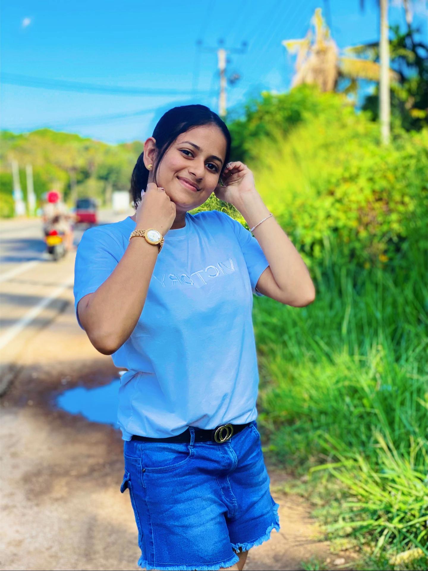 @_Rishel Tashiya🪬🧿_