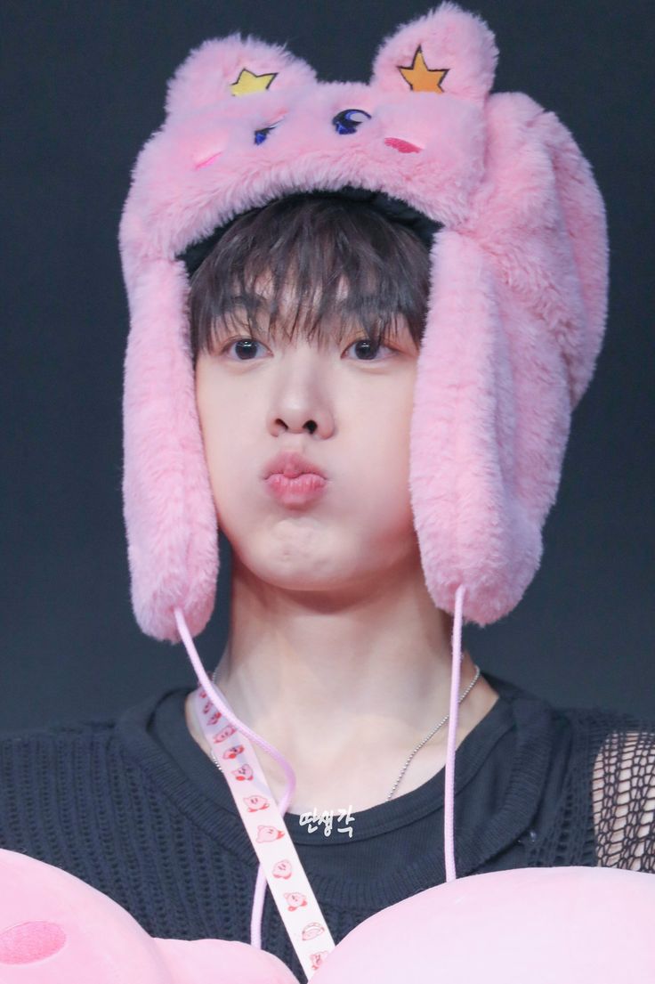 @zulet ᡣ𐭩