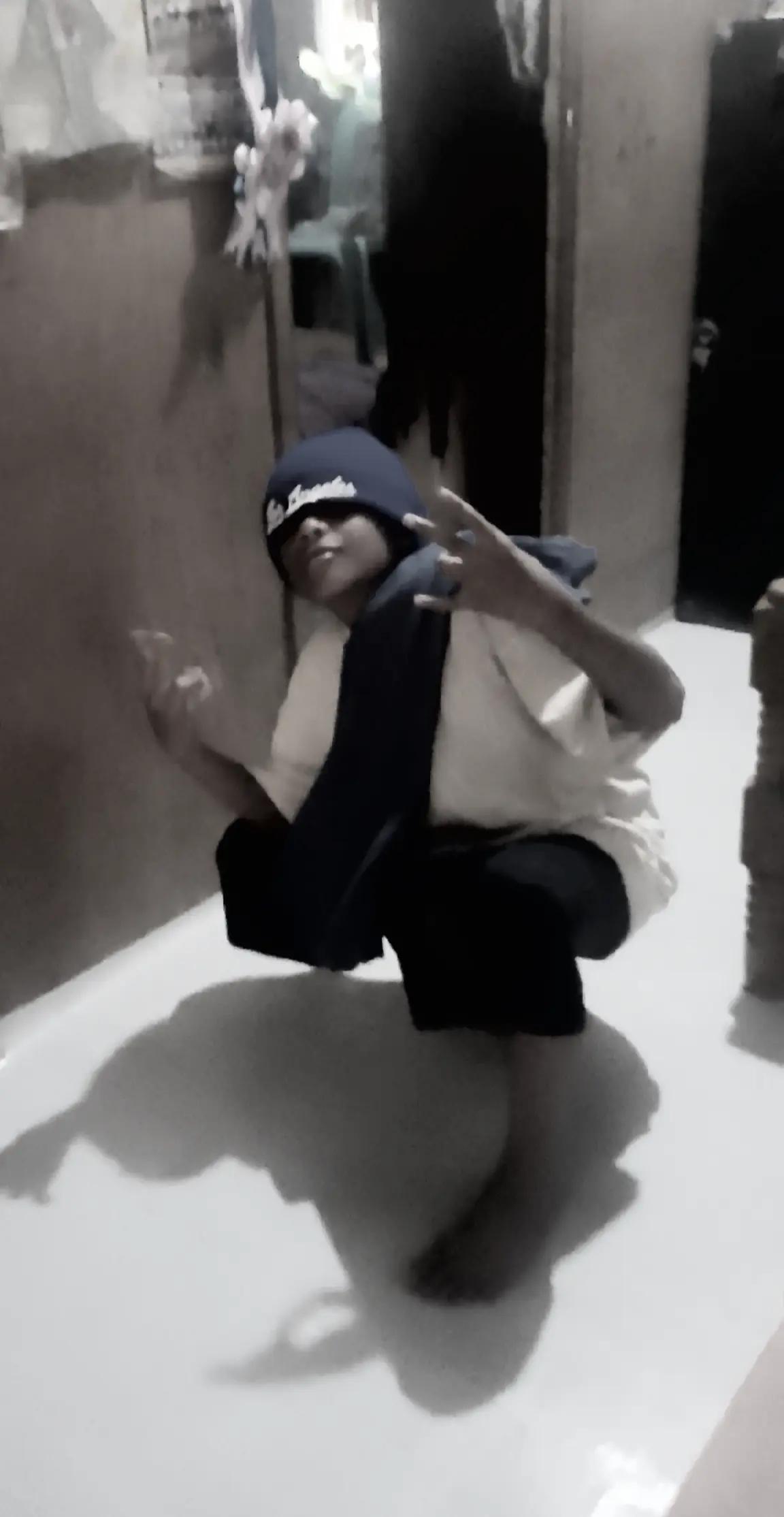 @𝕰𝕵 𝕯𝕬𝕹🎭