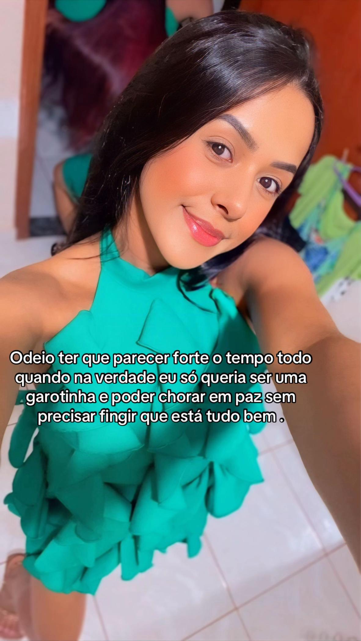 @Rafaela Rayssa