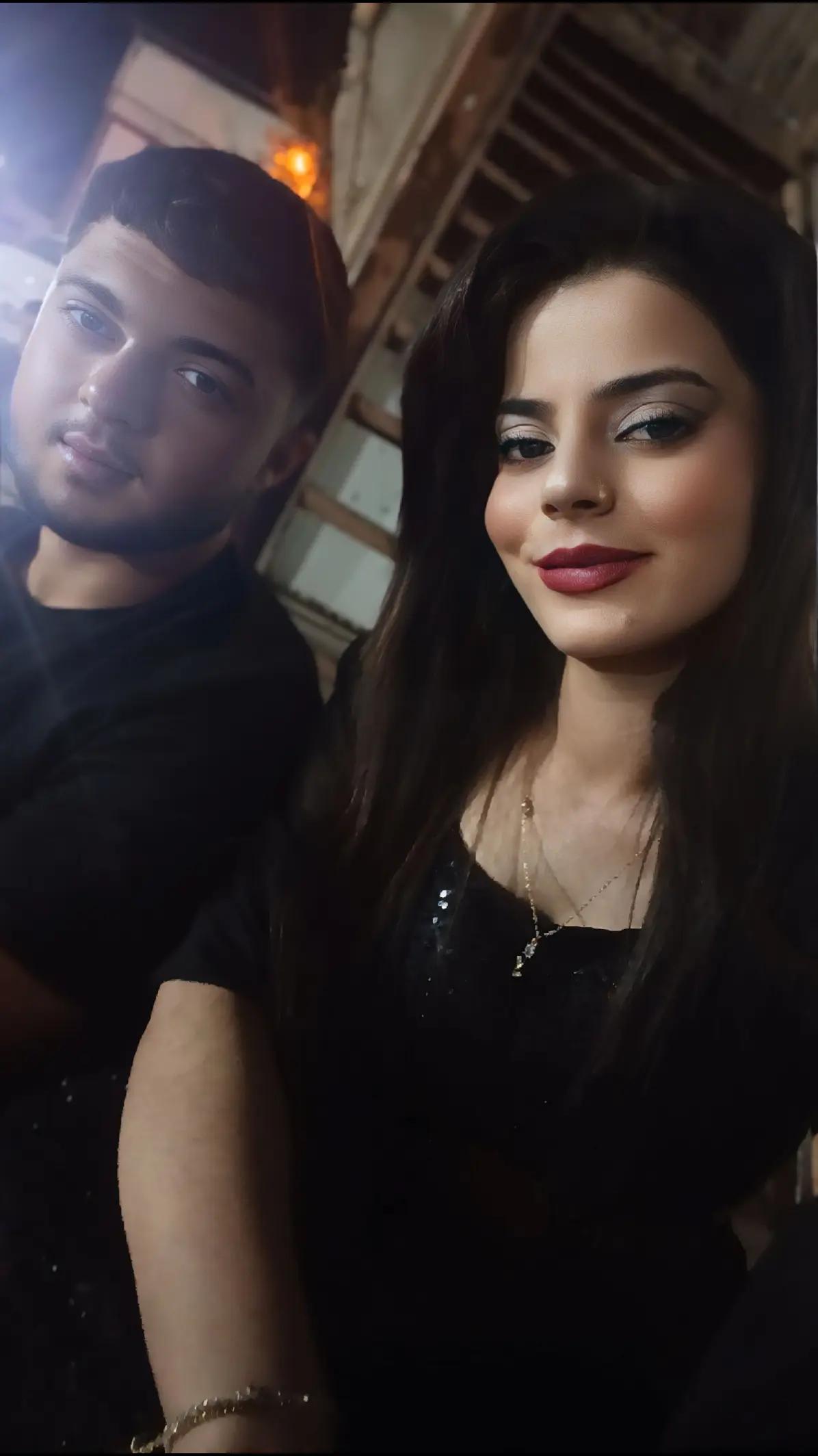 @emoş