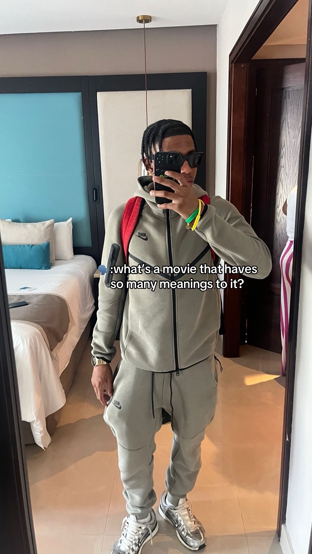 @✝️
