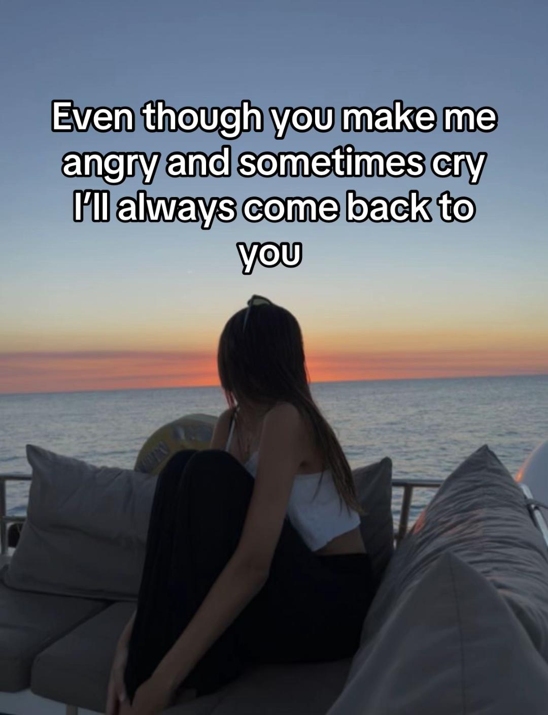 @★⸆⸉