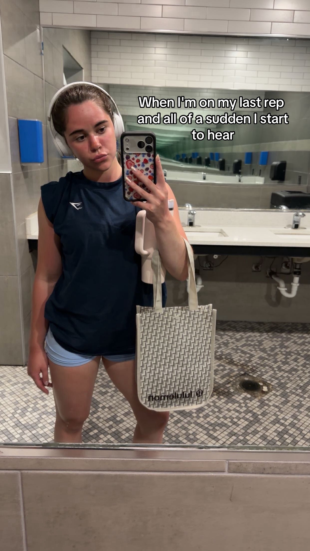 @sophia