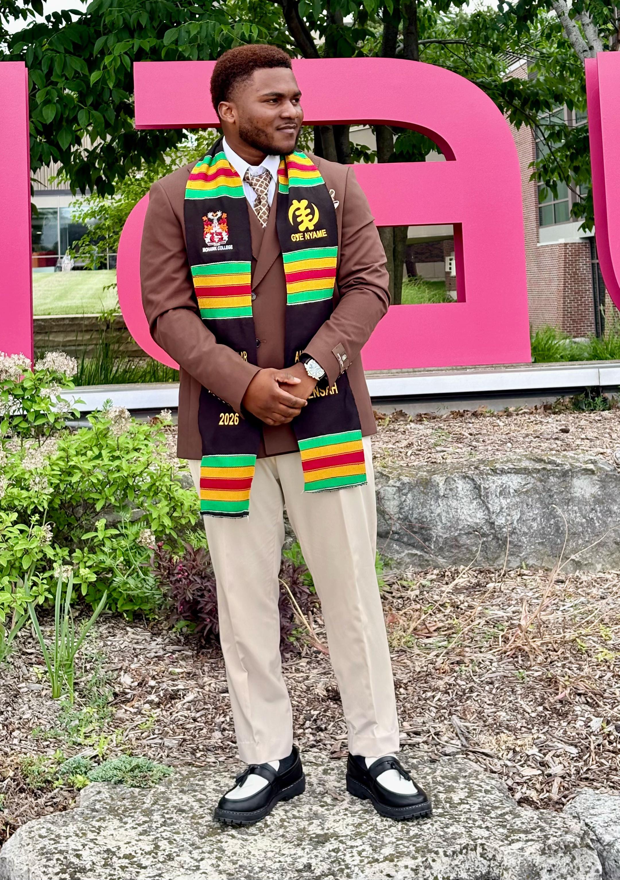 @Austin Mens 🇨🇦🇬🇭