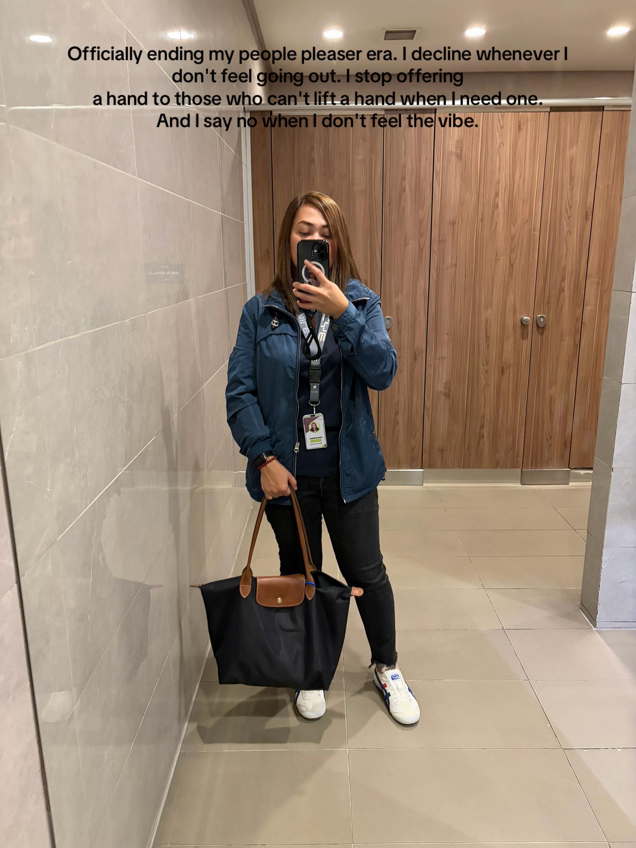 @Yna 🥀🖤